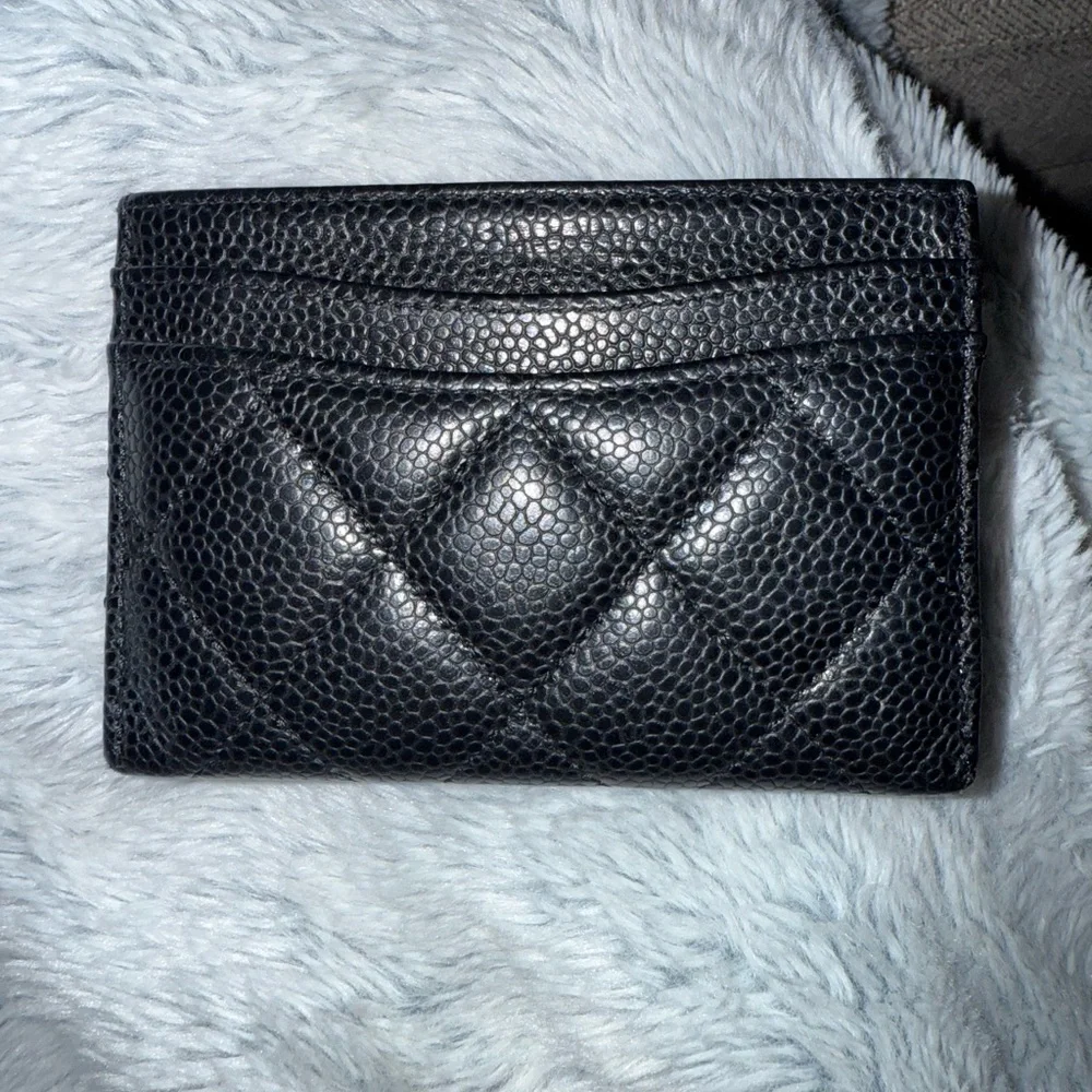 Chanel Black Quilted Caviar Leather Wallet - Picture 2 of 9